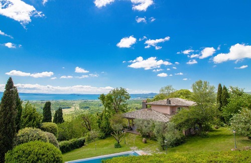 San Lorenzo Nuovo Villa | Wonderful private villa with private pool, WIFI, A/C, hot tub, TV, terrace and pets allowed