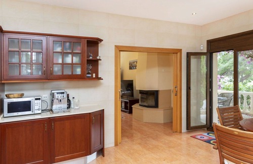L Almadrava Villa | Wonderful private villa for 10 guests with WIFI, private pool, TV, patio and parking