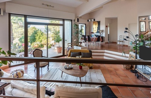 La Bouilladisse House | Wonderful private villa for 6 people with WIFI, private pool, TV, terrace and parking