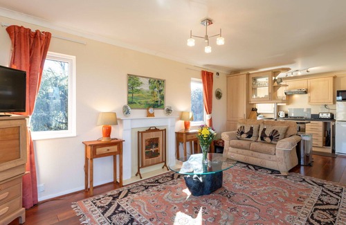 Cullachie House | Wonderful private villa for 4 people with WIFI, TV, patio, pets allowed and panoramic view