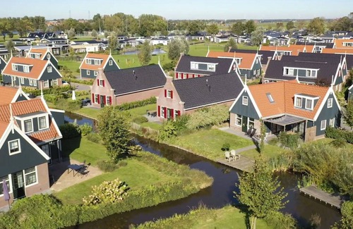 West-Graftdijk House | Wonderful private villa for 6 people with WIFI, TV and terrace