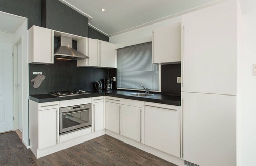 West-Graftdijk House | Wonderful private villa for 4 people with WIFI, TV and terrace