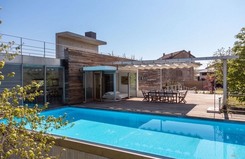 Castellinaldo Villa | Wonderful private villa with WIFI, A/C, private pool, TV, terrace, pets allowed and panoramic view