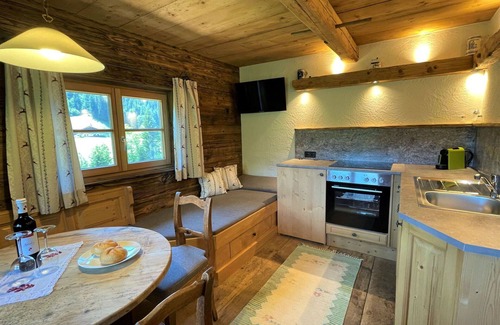Muhlthal House | Wonderful private villa for 2 people with WIFI, TV, patio and panoramic view
