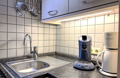 Kirchheim House | Wonderful private villa for 6 people with WIFI, TV and terrace