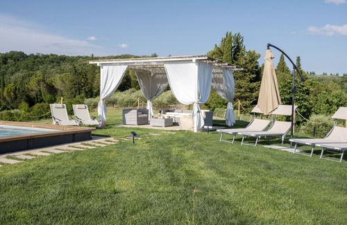 Sorrezzana Villa | Wonderful private villa with WIFI, A/C, private pool, TV, patio, pets allowed and panoramic view