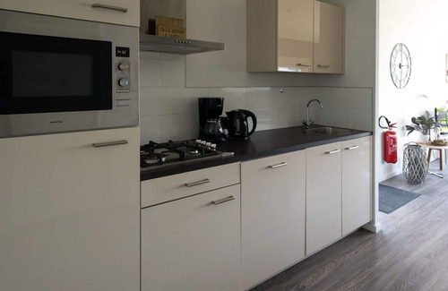 Bovenkarspel House | Wonderful private villa for 4 people with WIFI, TV and terrace