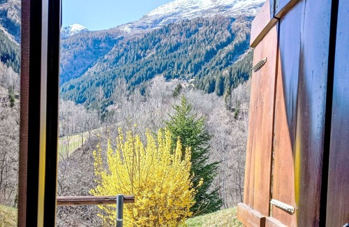 Acquarossa House | Wonderful private villa for 4 people with WIFI and patio