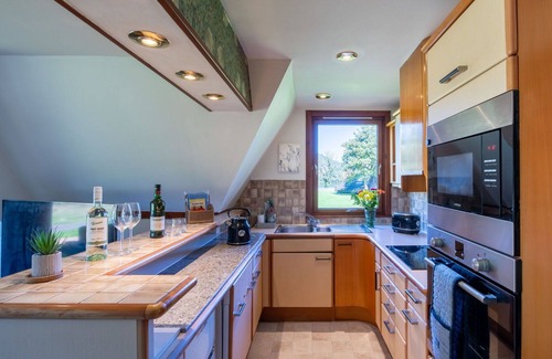 South Laggan House | Wonderful private villa for 4 guests with WIFI, TV, terrace, pets allowed and panoramic view