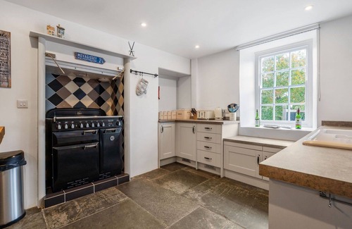 Mevagissey House | Wonderful private villa for 14 guests with WIFI, TV and terrace
