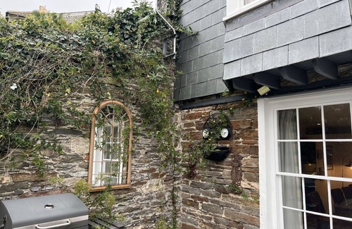 Mevagissey House | Wonderful private villa for 14 guests with WIFI, TV and terrace