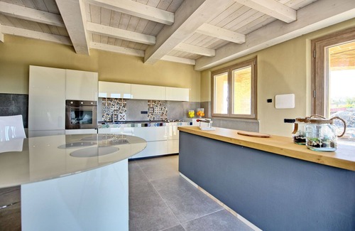 Peccioli Villa | Wonderful private villa for 12 people with private pool, WIFI, A/C, TV, patio and panoramic view
