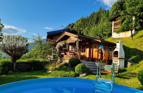 Distelberg House | Wonderful private villa for 8 people with pool, WIFI, TV and patio