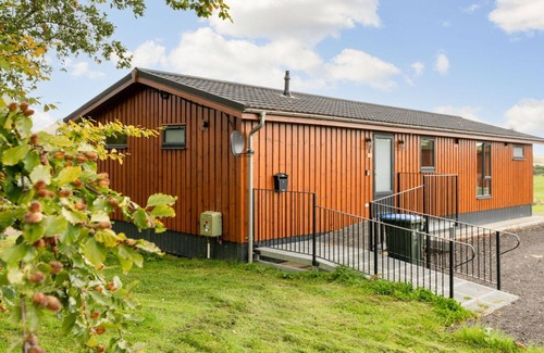 Kinross House | Wonderful private villa for 6 guests with WIFI, TV and terrace