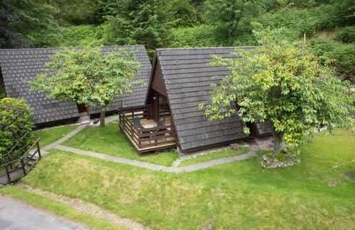 South Laggan House | Wonderful private villa for 4 people with TV, balcony and panoramic view