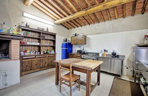 Montecarlo Villa | Wonderful private villa with A/C, private pool, WIFI, TV, patio, pets allowed and panoramic view