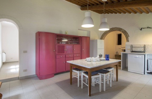 Lorenzana House | Wonderful private villa for 10 guests with WIFI, pool, balcony, pets allowed and panoramic view