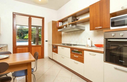 Valderice Villa | Wonderful private villa for 8 guests with A/C, WIFI, private pool, TV and patio