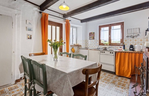 Novaggio House | Wonderful private villa for 5 guests with patio