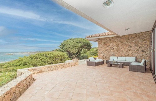 Portobello Villa | Wonderful private villa for 8 guests with WIFI, TV and patio