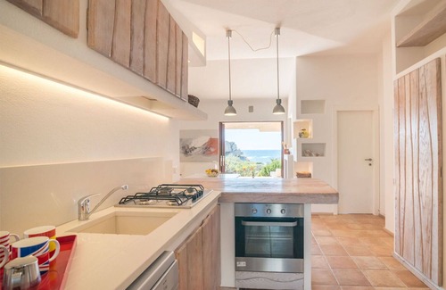 Portobello di Gallura House | Wonderful private villa for 6 people with WIFI, TV, terrace and pets allowed