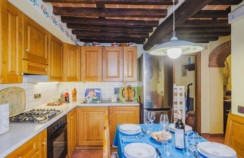 Santa Lucia House | Wonderful private villa for 4 guests with A/C, WIFI, TV and balcony