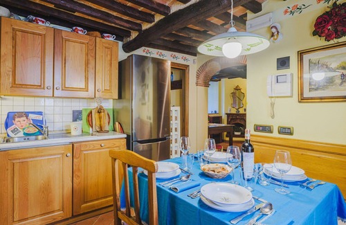 Santa Lucia House | Wonderful private villa for 4 guests with A/C, WIFI, TV and balcony