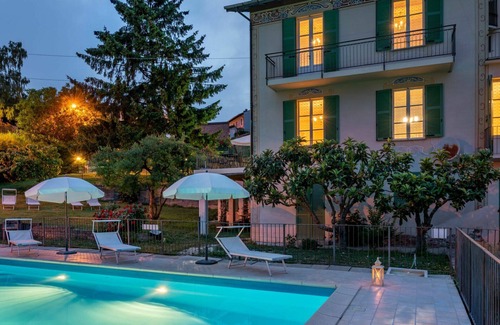 La Morra Villa | Wonderful private villa for 8 people with WIFI, private pool, TV and patio