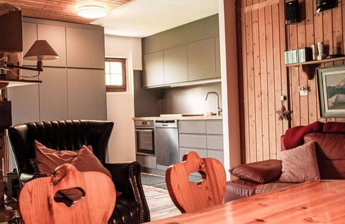 Moleson House | Wonderful private villa for 4 people with terrace and panoramic view