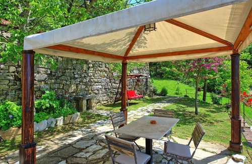 Sesto Fiorentino Villa | Wonderful private villa with private pool, A/C, WIFI, TV, veranda, panoramic view, close to Florence