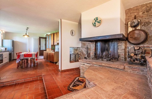 Piegaro Villa | Wonderful private villa for 6 guests with private pool, WIFI, A/C, TV, terrace and pets allowed