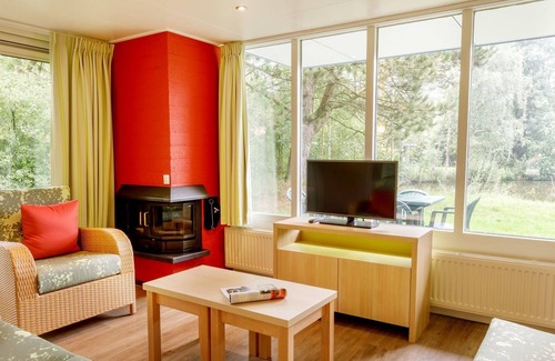 America House | Wonderful private villa for 6 guests with WIFI, pool, TV, terrace and parking