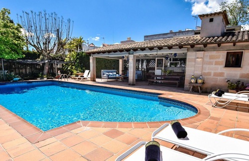 Lloseta Villa | Wonderful private villa for 10 people with A/C, private pool, WIFI, TV and patio
