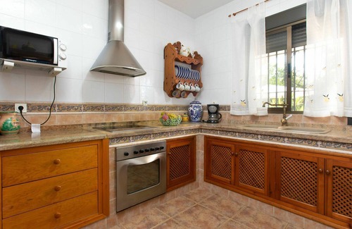 Motril House | Wonderful private villa for 5 guests with A/C, private pool, WIFI, TV, terrace and pets allowed