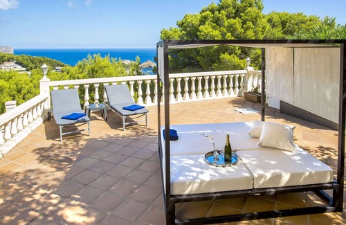 Media Luna Villa | Wonderful private villa for 6 people with private pool, WIFI, A/C, TV and patio