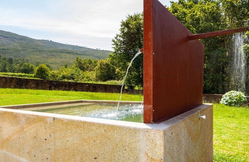 Caminha Villa | Wonderful private villa for 6 guests with WIFI, A/C, TV and patio