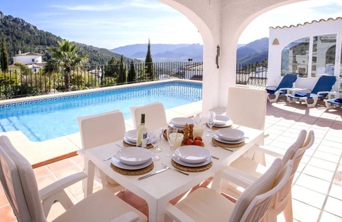 Rafol de Almunia House | Wonderful private villa for 8 people with private pool, WIFI, A/C, TV and patio