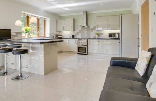 Bala House | Wonderful private villa for 4 people with WIFI, TV, patio, panoramic view and parking