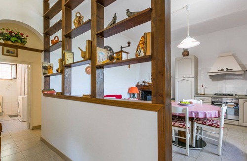 Chiusi House | Wonderful private villa for 7 people with WIFI, A/C, terrace, pets allowed and panoramic view