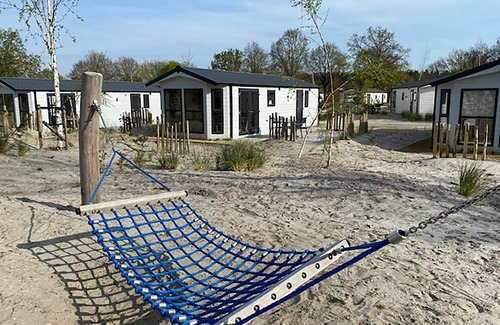 Biddinghuizen House | Wonderful private villa for 4 guests with pool, WIFI, TV and terrace