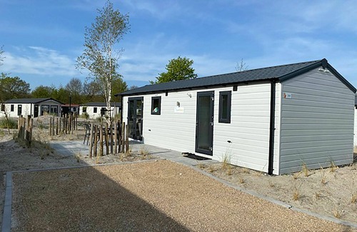 Biddinghuizen House | Wonderful private villa for 4 guests with pool, WIFI, TV and terrace