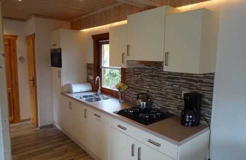 Susteren House | Wonderful private villa for 6 people with WIFI, pool, TV and terrace