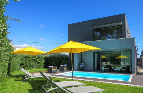 Cardielos House | Wonderful private villa for 8 people with private pool, WIFI, TV and terrace
