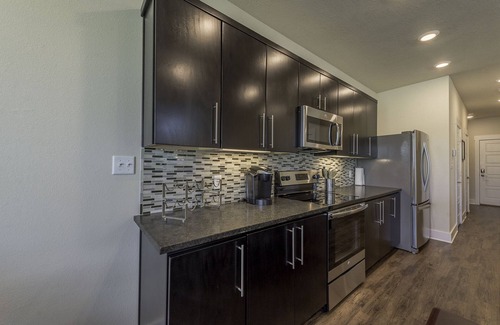 Wellborn House | Wonderful, Spacious, Upscale Townhome near Texas A&M University