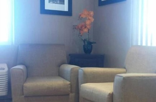 Williams House | Wonderful Trip! 2 Relaxing Units, FREE Bfast, Visit Williams Little League Park!