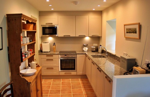 Great Broughton House | Wonderful villa for 4 guests with WIFI, TV and terrace