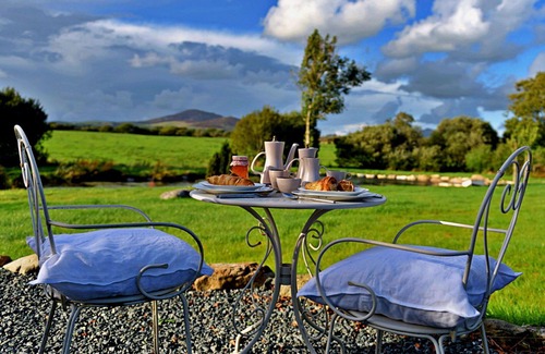 Rhyd-y-clafdy House | Wonderful villa for 2 people with pets allowed
