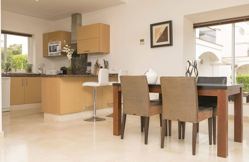 Arcos de la Frontera House | Wonderful villa for 4 guests with WIFI, A/C, pool, TV and terrace