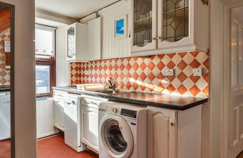 Sennen Cove House | Wonderful villa for 4 people with WIFI and pets allowed
