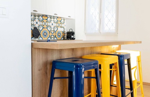 Alassio House | Wonderful villa for 5 guests with WIFI, A/C, TV, balcony and pets allowed